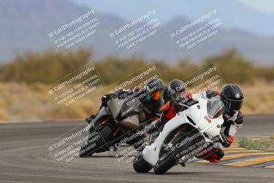 media/Jan-15-2023-SoCal Trackdays (Sun) [[c1237a034a]]/Turn 15 (1pm)/